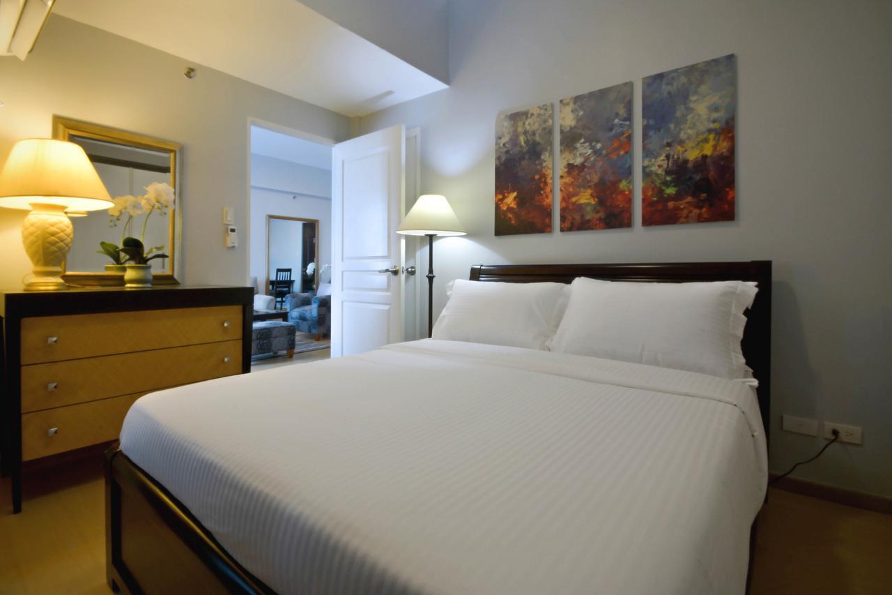 Avant Serviced Suites - Personal Concierge Manila Exterior photo