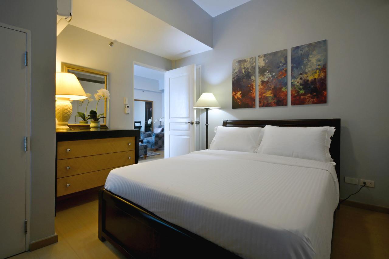 Avant Serviced Suites - Personal Concierge Manila Exterior photo