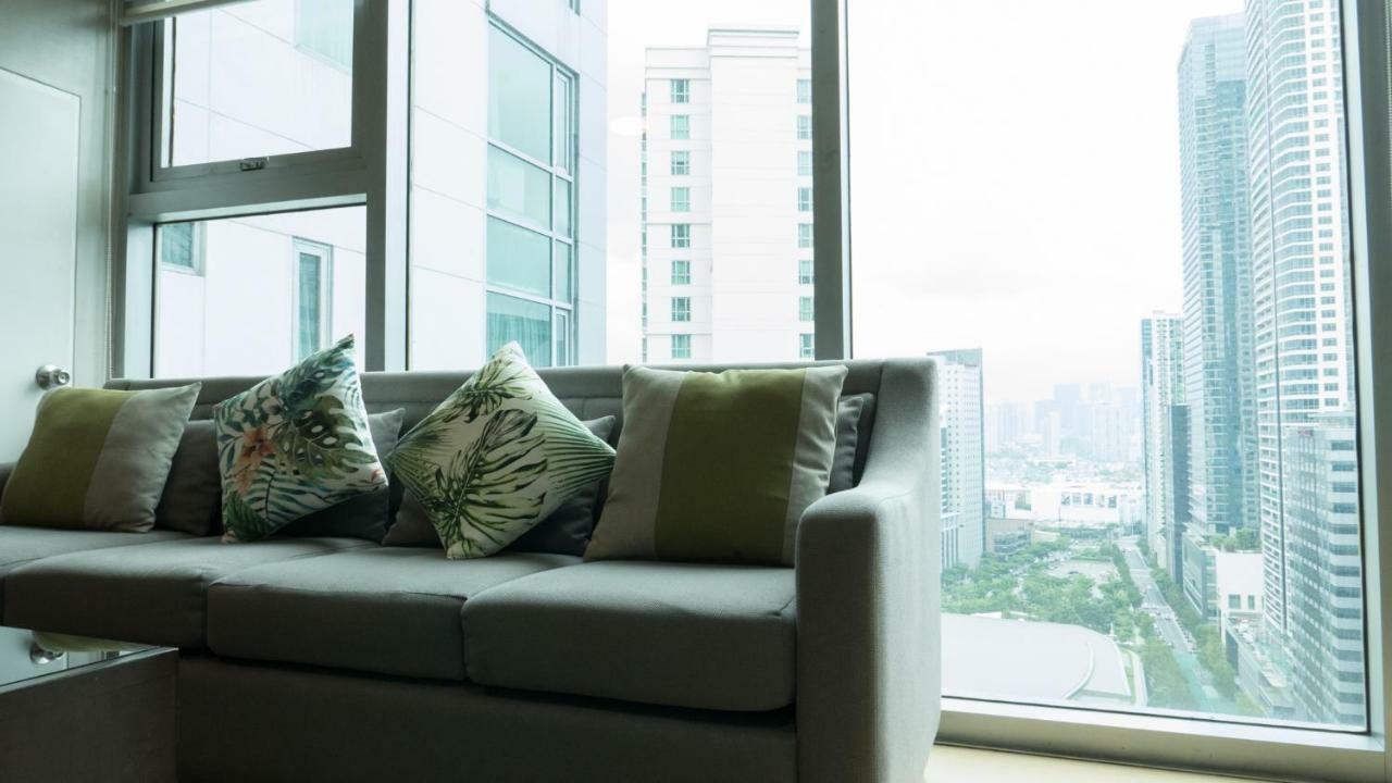 Avant Serviced Suites - Personal Concierge Manila Exterior photo